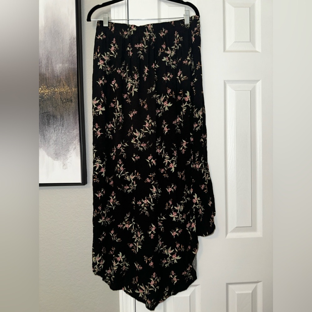 AE Floral Black and Blue Women's Skirt - Picture 2 of 7